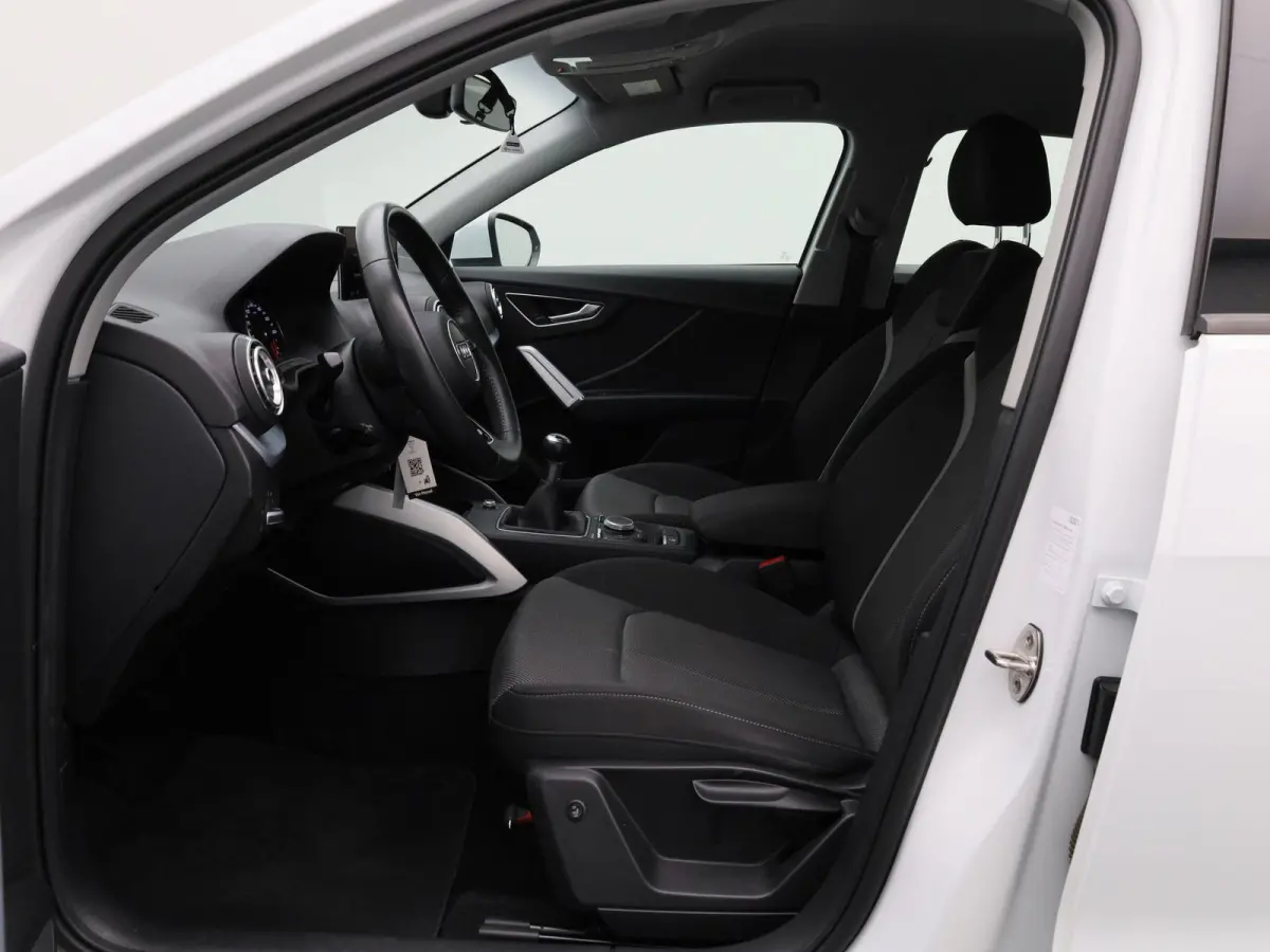 30 TFSI epic 116 PK | S-line | Navigatie | Cruise Control | Trekhaak | Parkeersensoren | Climate Control | Lichtmetalen velgen |