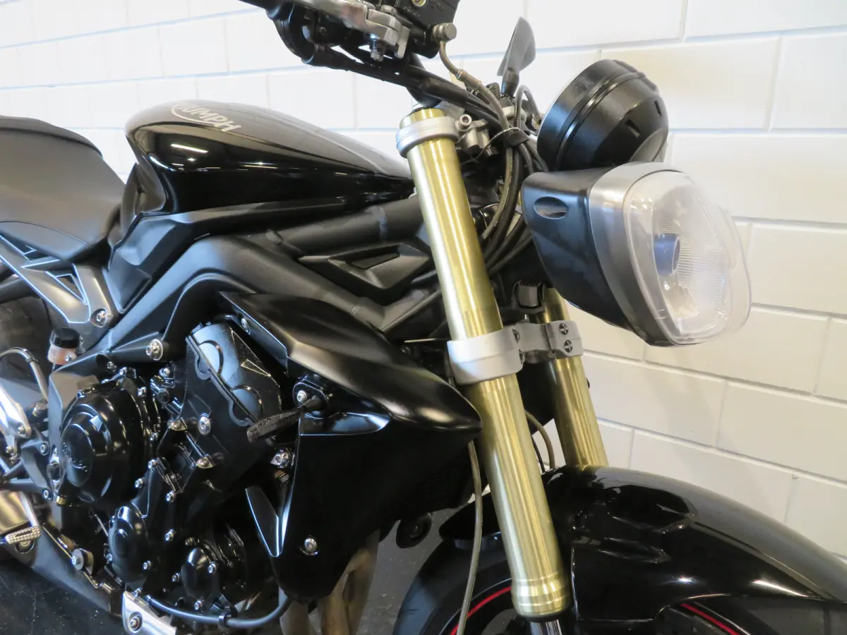 675 BLACK EDITION TOP