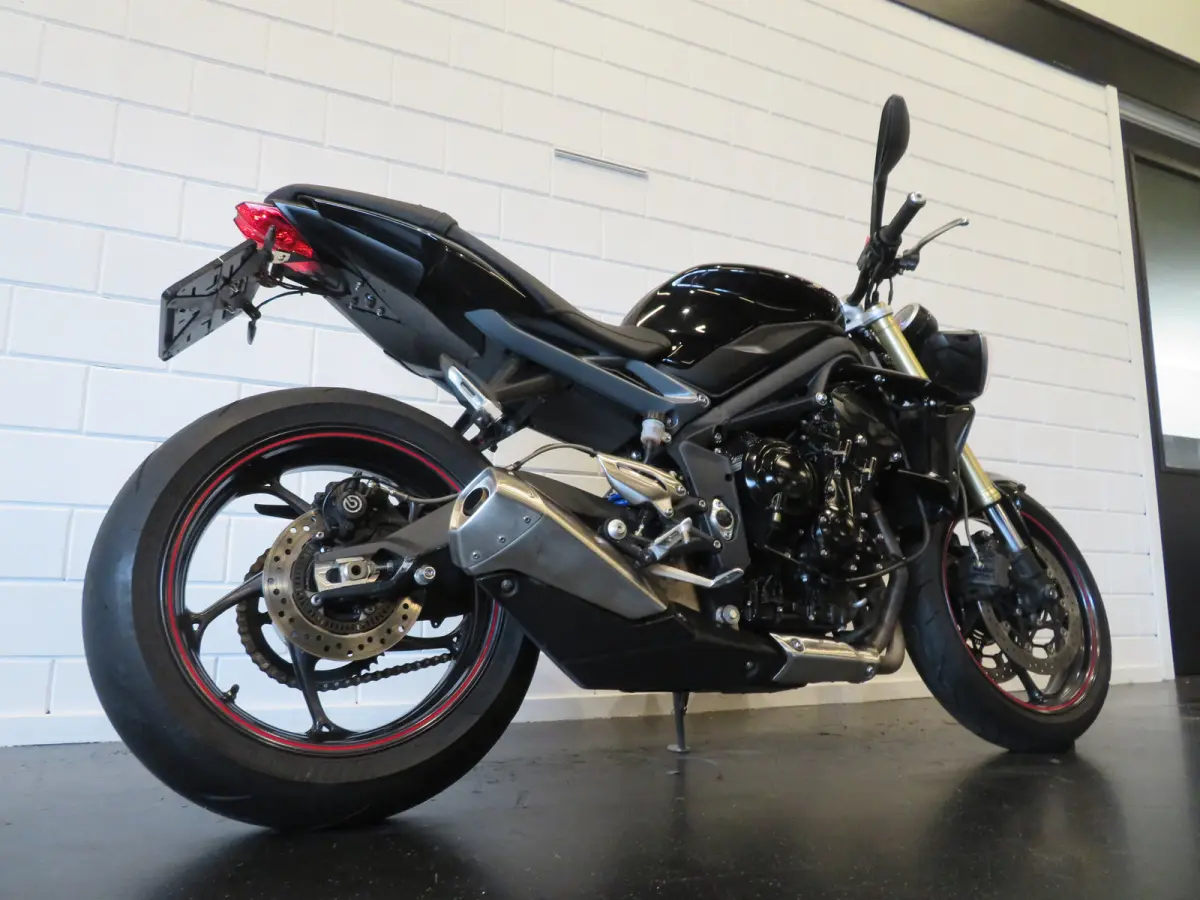 675 BLACK EDITION TOP
