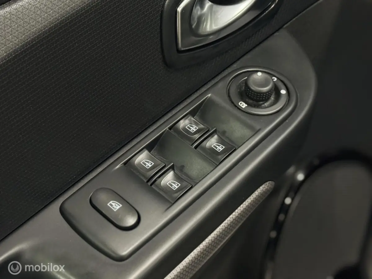 1.2 automaat stoelverwarming|leder|beurt