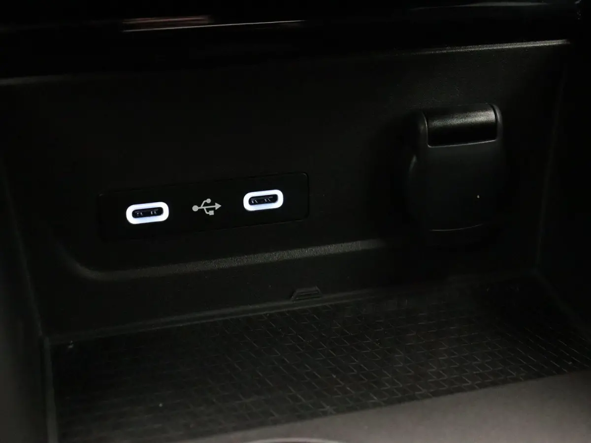 E-Tech full hybrid 200 esprit Alpine 7p. | Elektrische achterklep | 4Control | Adaptieve cruise control | Achteruitrijcamera |