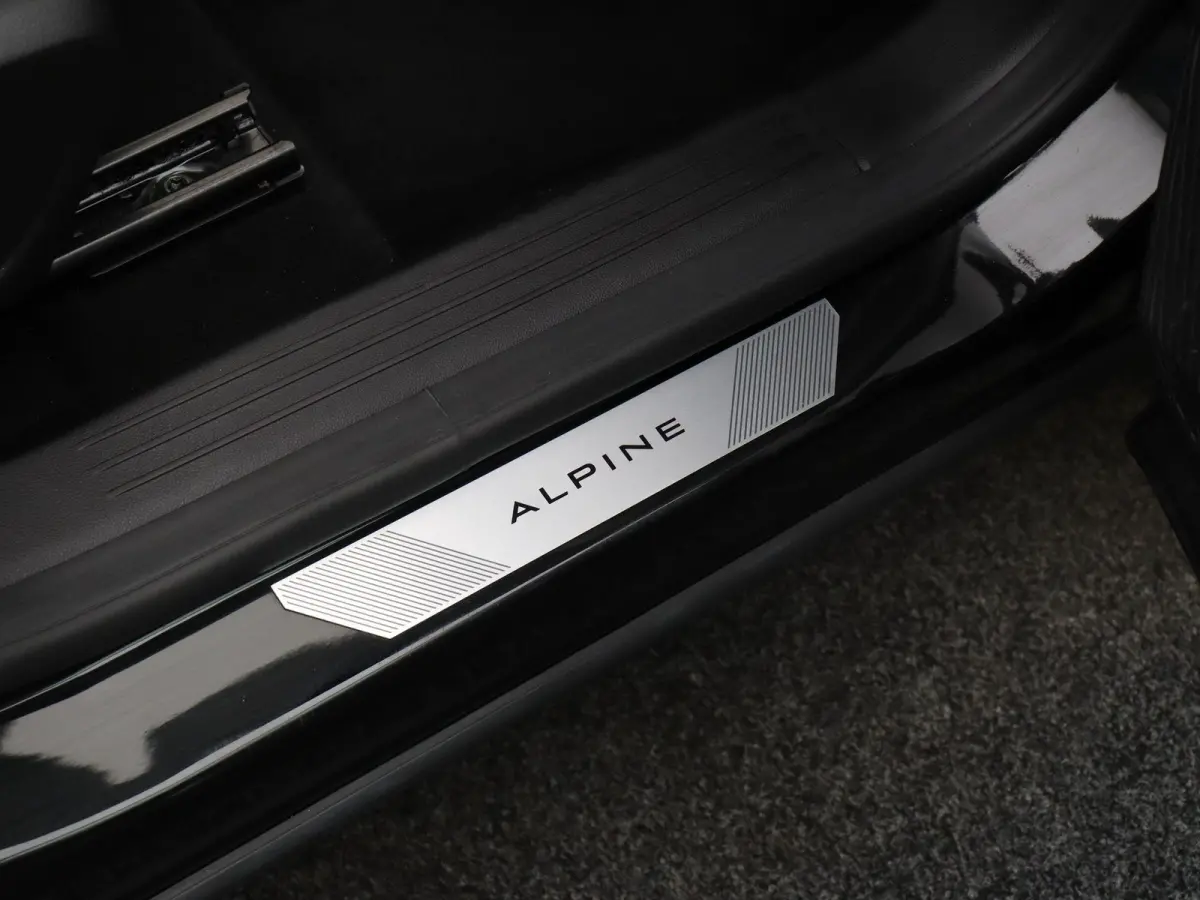 E-Tech full hybrid 200 esprit Alpine 7p. | Elektrische achterklep | 4Control | Adaptieve cruise control | Achteruitrijcamera |