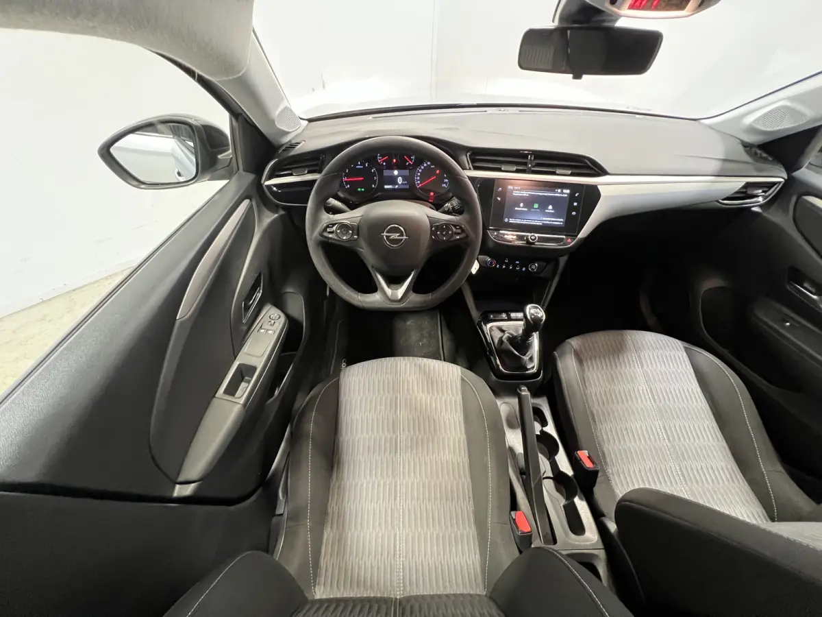 1.2 Edition 100PK | Compleet onderhouden | Android Auto/Apple Carplay | LM Velgen 16" | Parkeersensoren Achter | Cruise Control | AIrco |