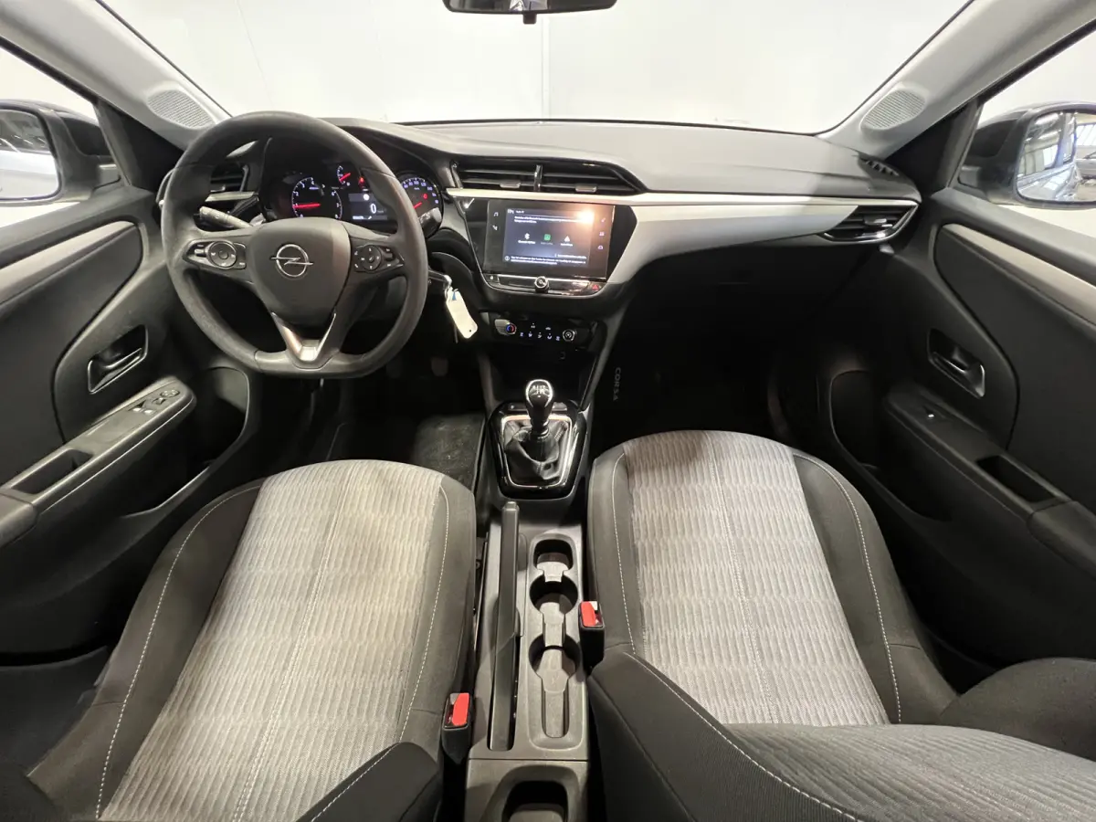 1.2 Edition 100PK | Compleet onderhouden | Android Auto/Apple Carplay | LM Velgen 16" | Parkeersensoren Achter | Cruise Control | AIrco |