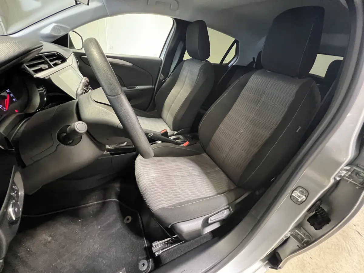 1.2 Edition 100PK | Compleet onderhouden | Android Auto/Apple Carplay | LM Velgen 16" | Parkeersensoren Achter | Cruise Control | AIrco |