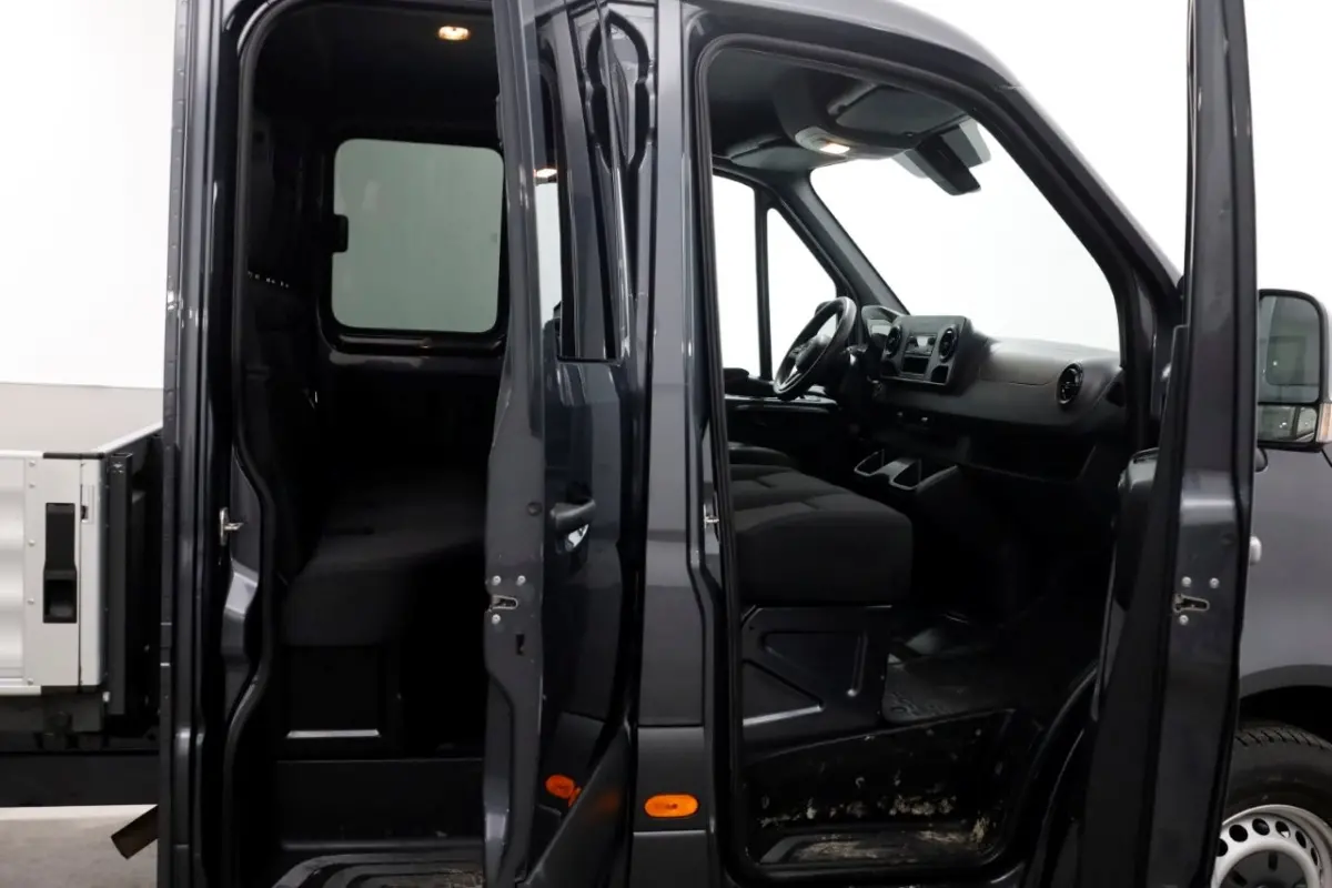 317 CDI 170pk 9G Automaat D.C. Open Laadbak Trekhaak 3500kg 02-2023
