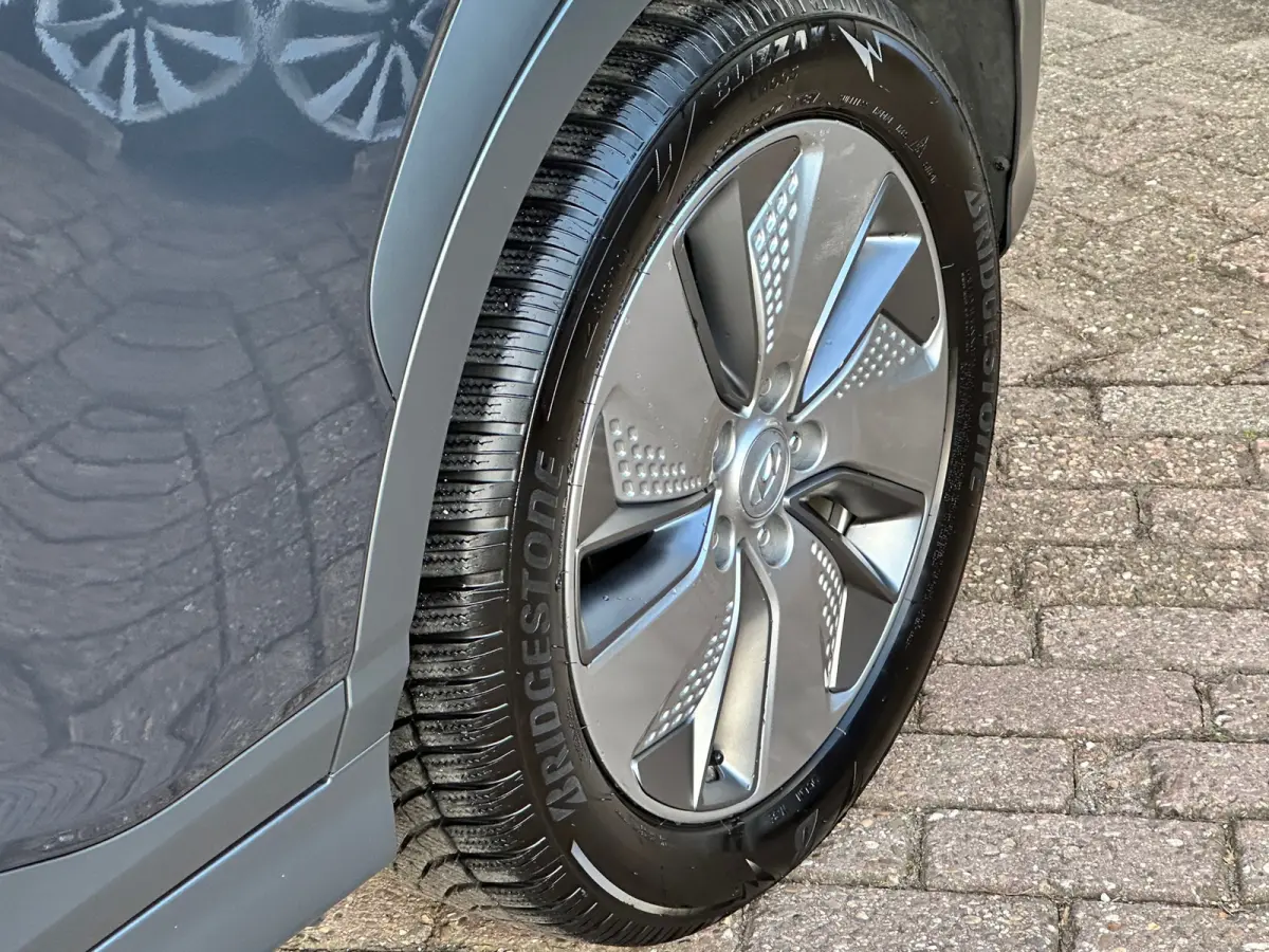 EV Premium 64 kWh FASE 3 SOH 100% WARMTEPOMP