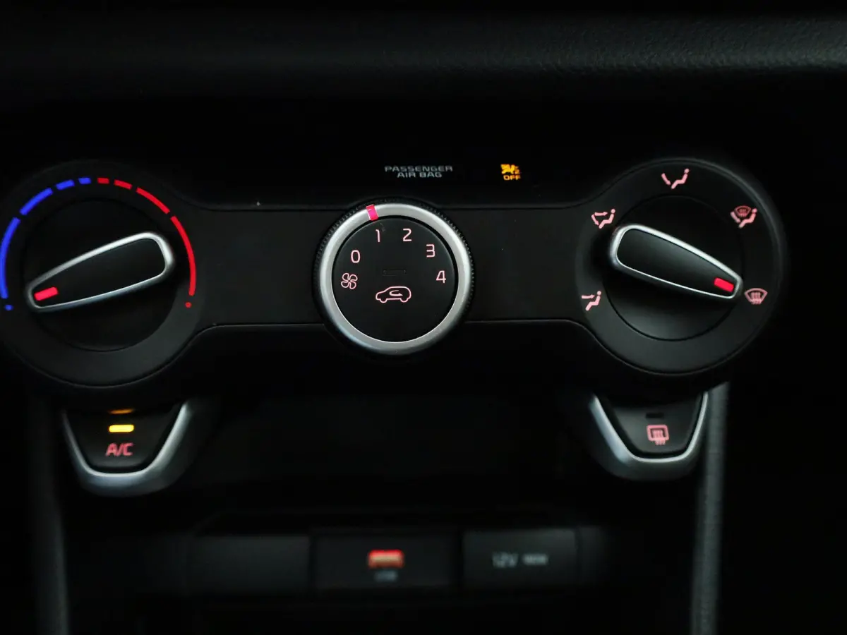 1.0 DPi ComfortLine | Automaat | Cruise Control | Airco | Bluetooth Telefonie |