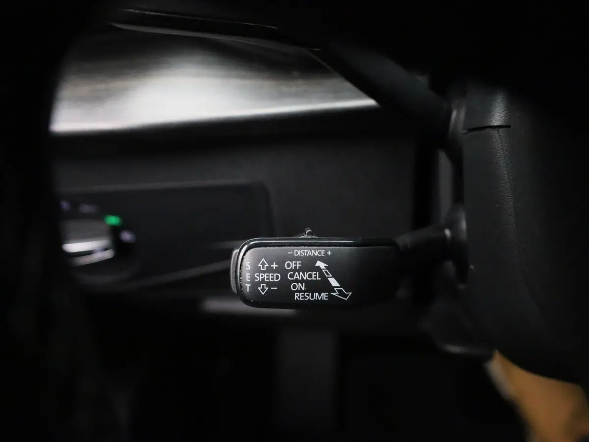 1.5 TSI Xcellence | Automaat | Keyless | Elektrische Kofferklep | Apple Carplay | Lichtmetalen Velgen |