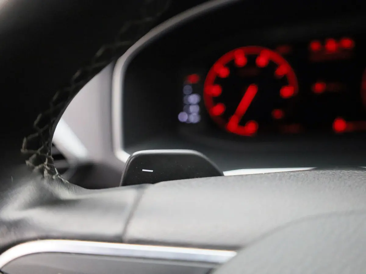 1.5 TSI Xcellence | Automaat | Keyless | Elektrische Kofferklep | Apple Carplay | Lichtmetalen Velgen |