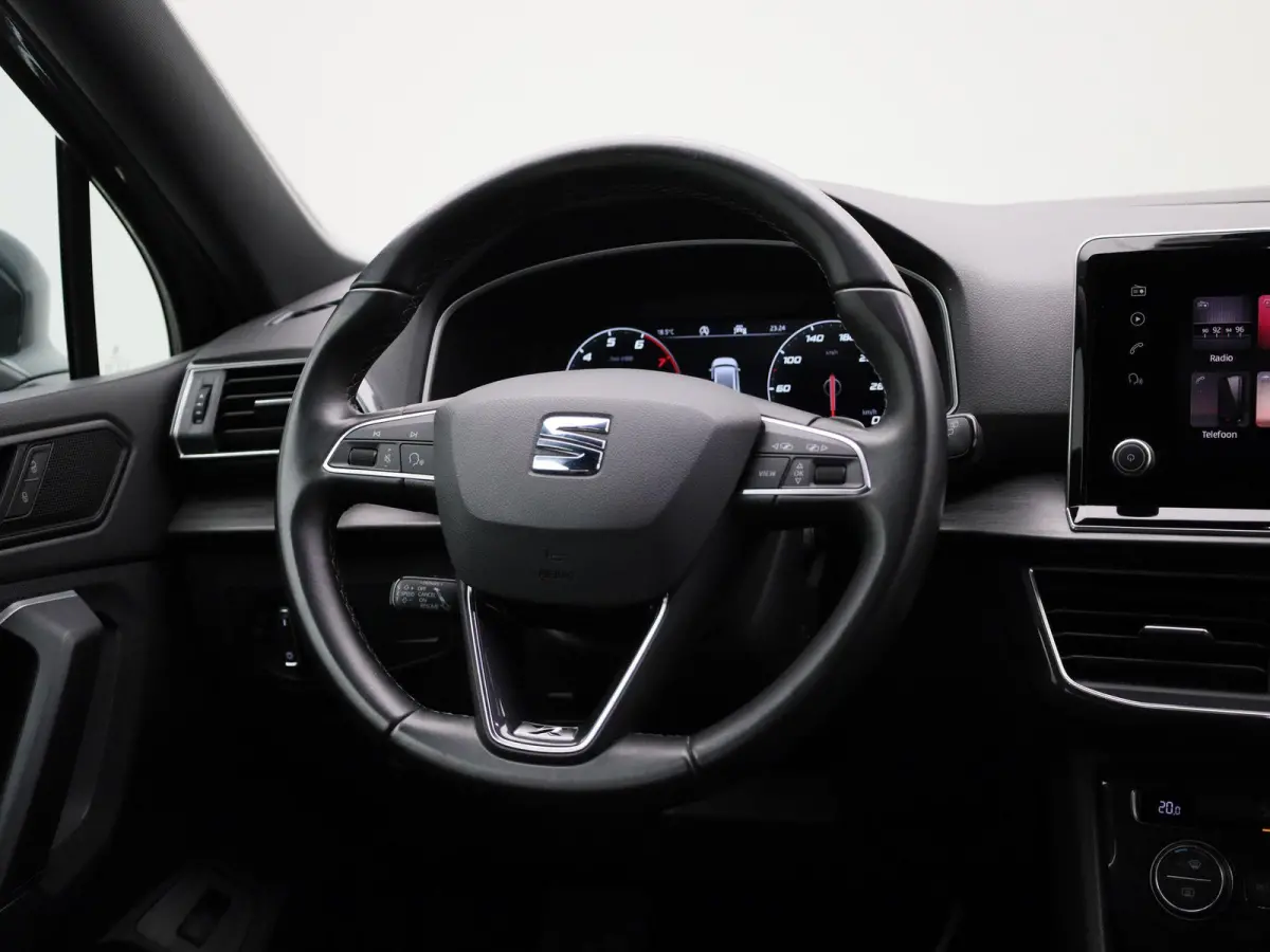 1.5 TSI Xcellence | Automaat | Keyless | Elektrische Kofferklep | Apple Carplay | Lichtmetalen Velgen |