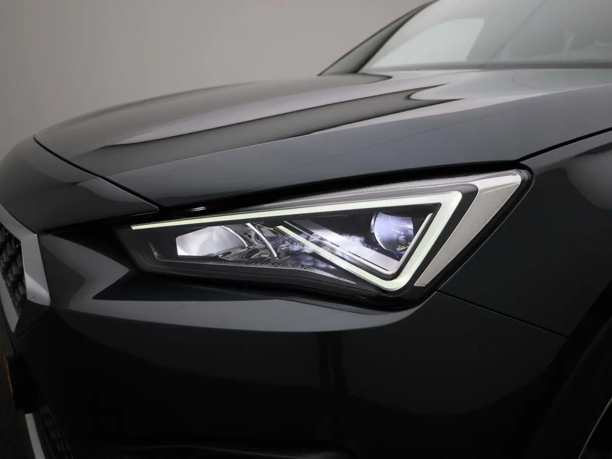 1.5 TSI Xcellence | Automaat | Keyless | Elektrische Kofferklep | Apple Carplay | Lichtmetalen Velgen |