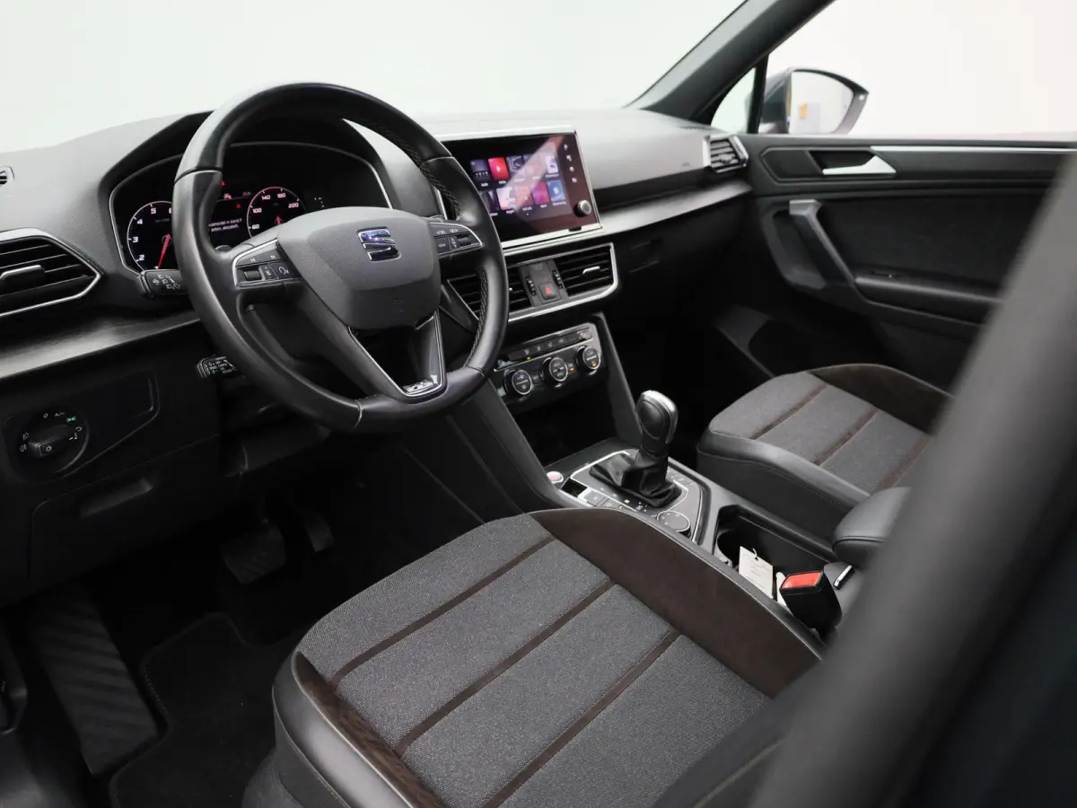 1.5 TSI Xcellence | Automaat | Keyless | Elektrische Kofferklep | Apple Carplay | Lichtmetalen Velgen |