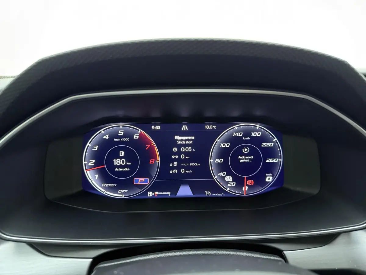 1.0 eTSI FR Business | Automaat | Trekhaak | LED Koplampen | Apple Carplay / Android Auto | Cruise Control |