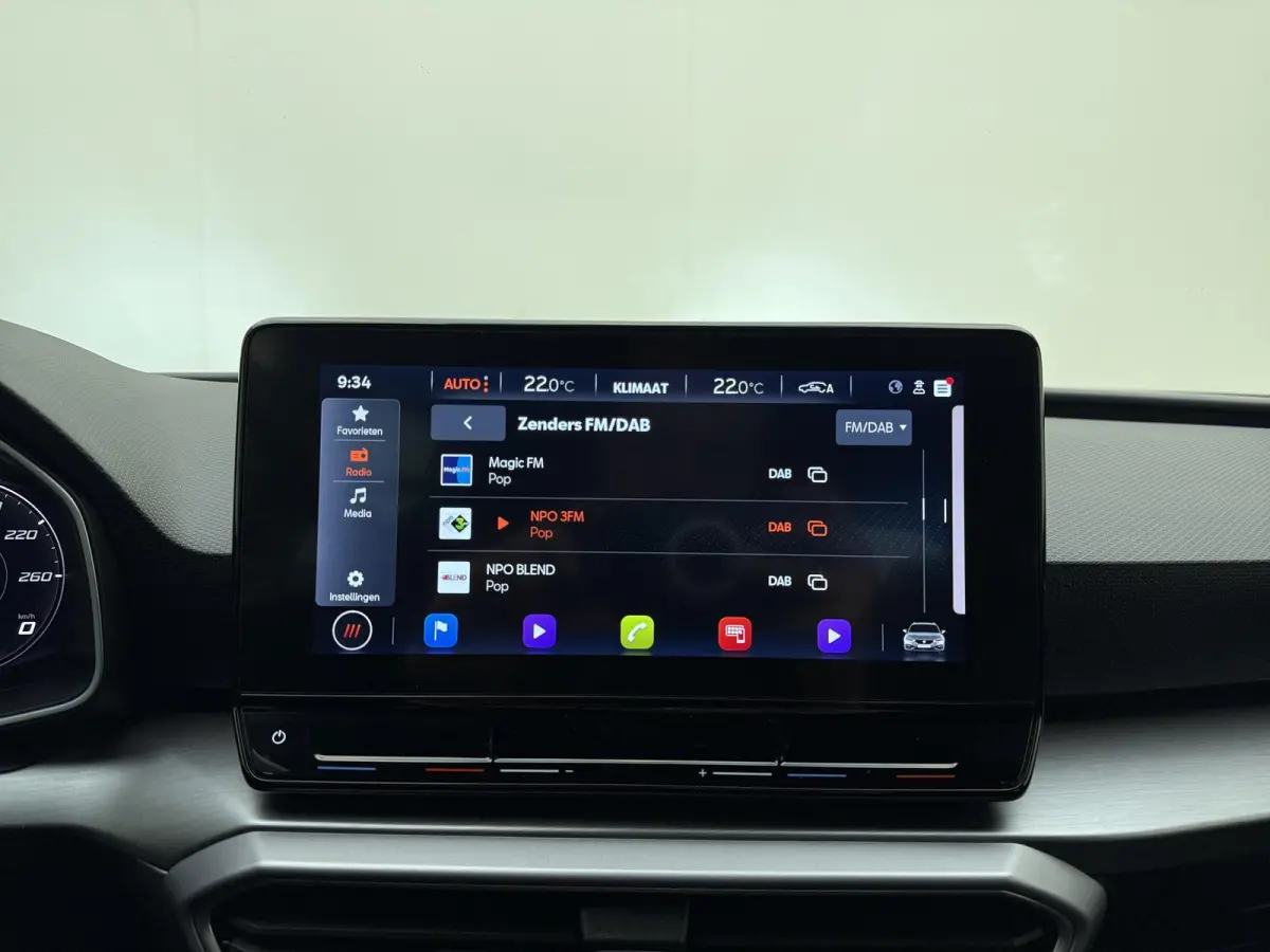 1.0 eTSI FR Business | Automaat | Trekhaak | LED Koplampen | Apple Carplay / Android Auto | Cruise Control |