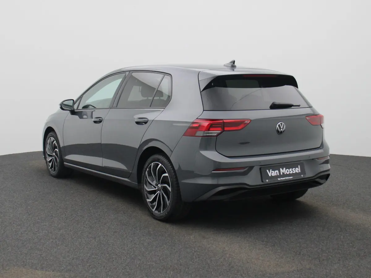 VIII 2.0 TDI 110kW Life DSG | Automaat | 150PK | Ergocomfort Stoel | Sfeerverlichting | Apple Carplay / Android Auto | LED Koplampen |
