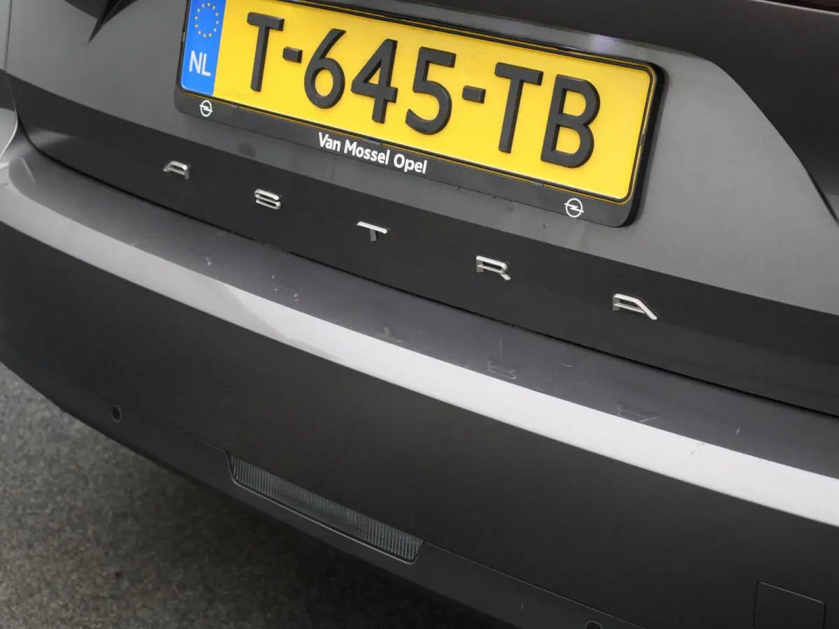 1.2 Edition | Apple Carplay/Android Auto | Electronic climat controle | 16" Lichtmetalen velgen Phantom | BOVAG Garantie (12 maanden) | 14 dagen omruilgarantie |
