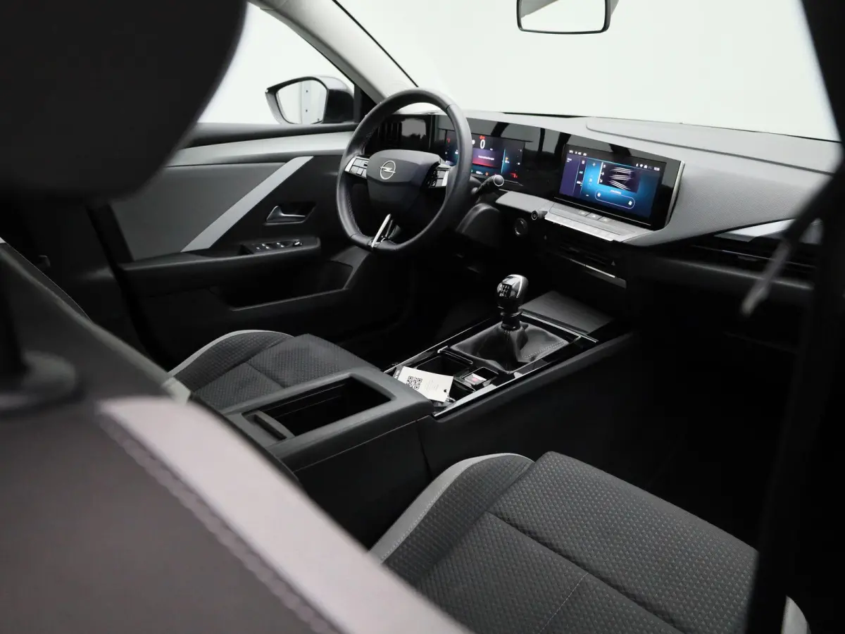 1.2 Edition | Apple Carplay/Android Auto | Electronic climat controle | 16" Lichtmetalen velgen Phantom | BOVAG Garantie (12 maanden) | 14 dagen omruilgarantie |