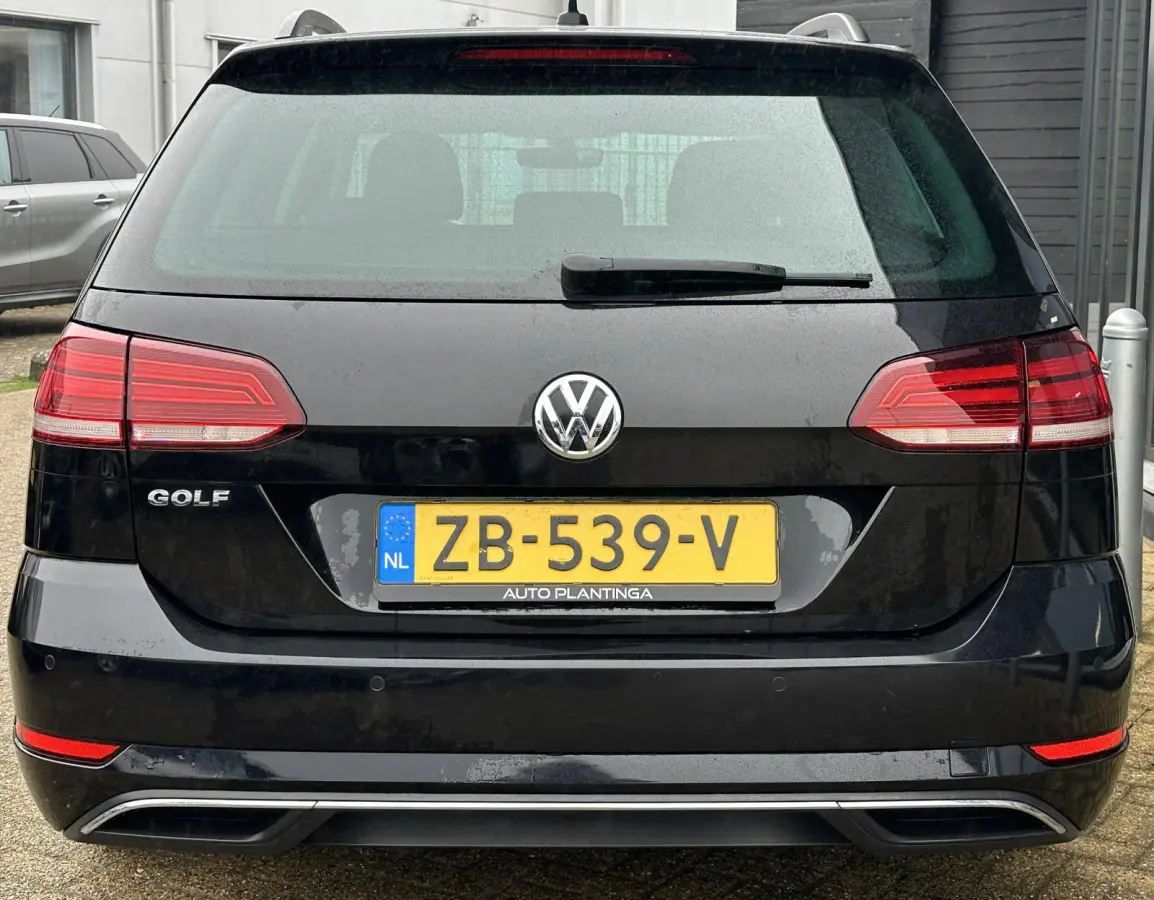 1.0 TSI Comfortline | Zeer Nette Staat | AUTOMAAT | NL AUTO | Parkeersensoren Voor en Achter | Adaptive Cruise Controle | All Season Banden | Navigatie | 2 Sleutels |