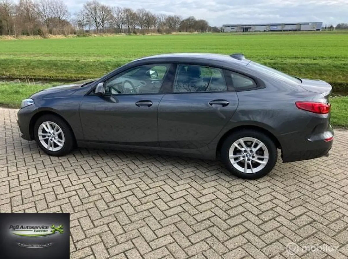 218i High Executive Edition 2021
