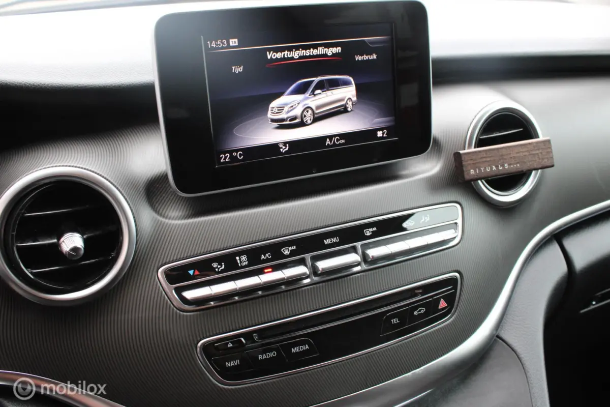 200 CDI Lang Avantgarde AMG | BTW | 19inch