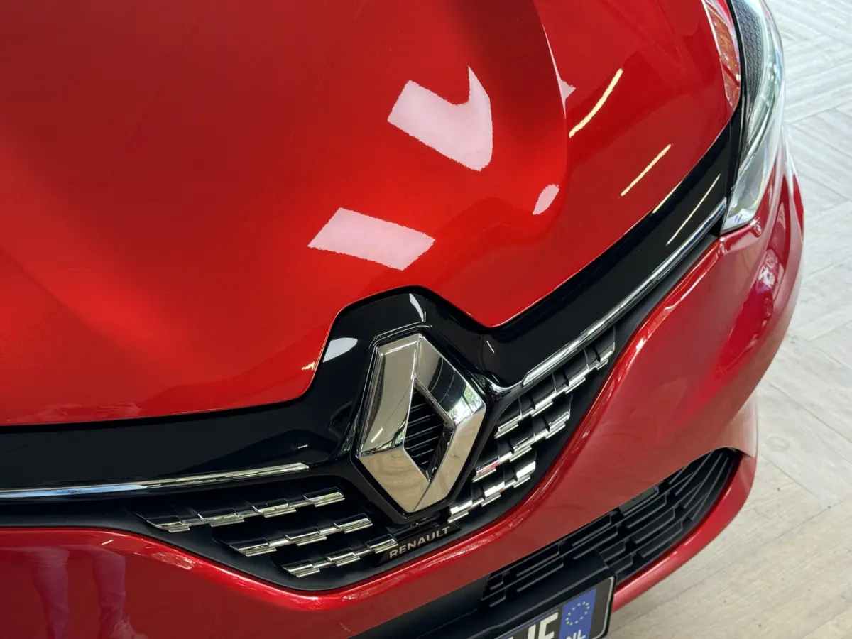 1.6 E-Tech Hybrid 140 Intens, Navi | PDC V+A | 360 camera |16 inch velgen | carplay |cruise control | Perfect onderhouden!