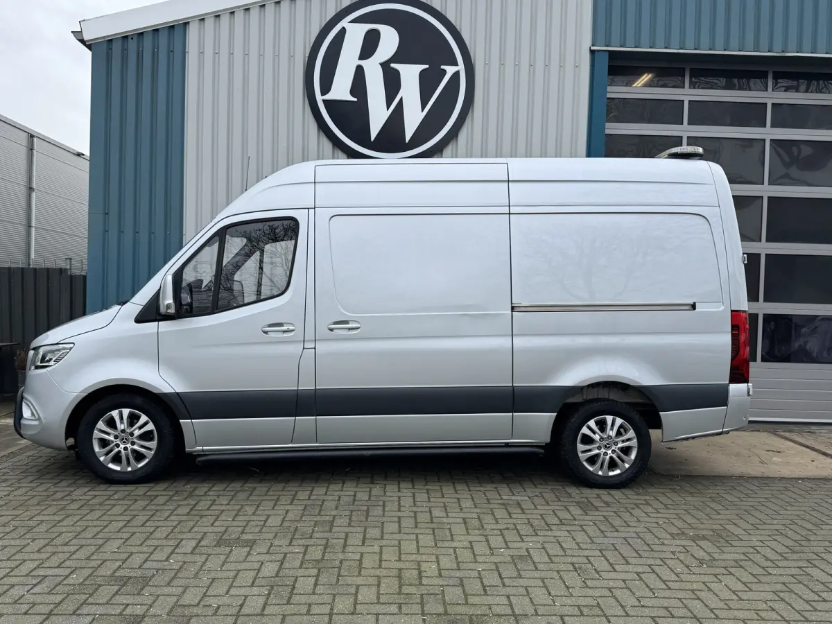 319 3.0 CDI L2H2 LED / D-schuifdeur / Navi / 6-Cilinder / Unieke inbouw / Camera / Carplay / DAB / En nog veel meer!
