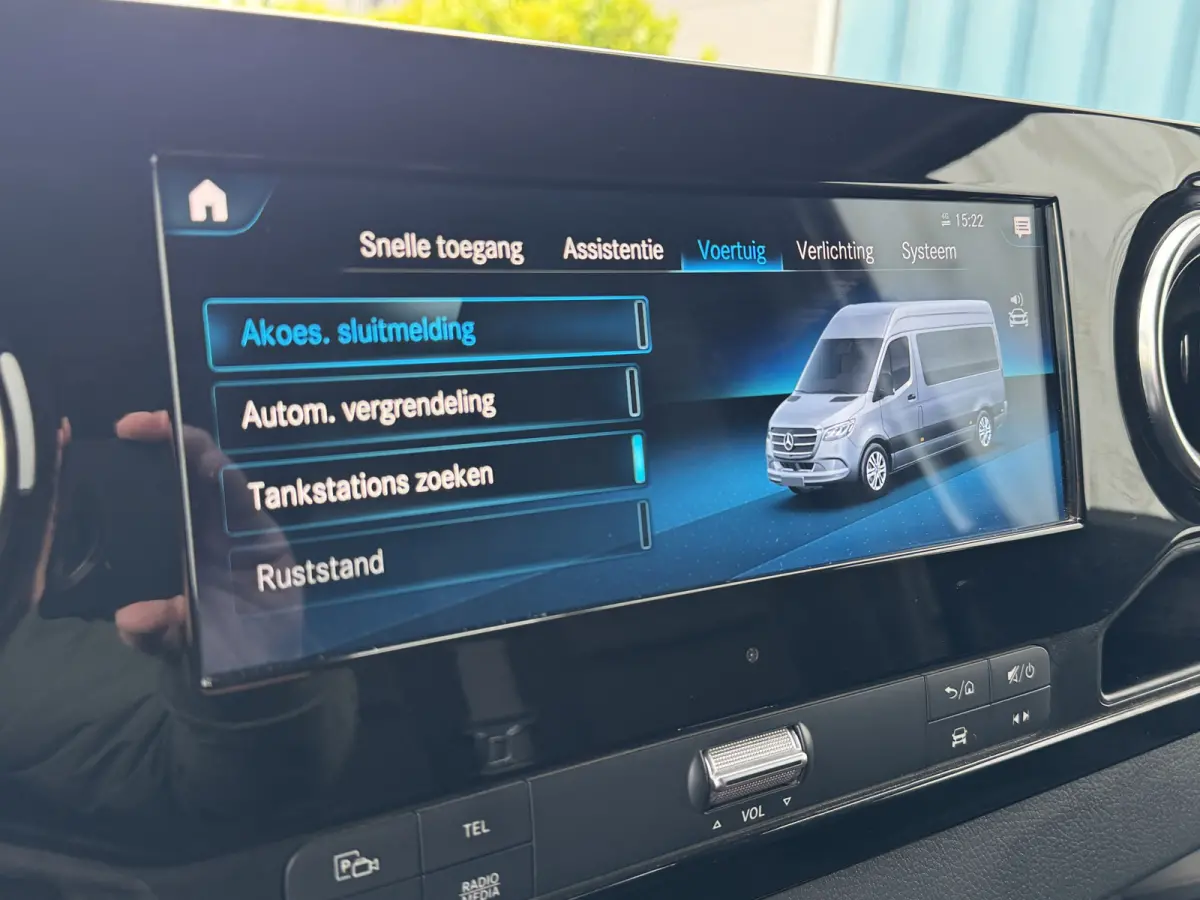 319 3.0 CDI L2H2 LED / D-schuifdeur / Navi / 6-Cilinder / Unieke inbouw / Camera / Carplay / DAB / En nog veel meer!