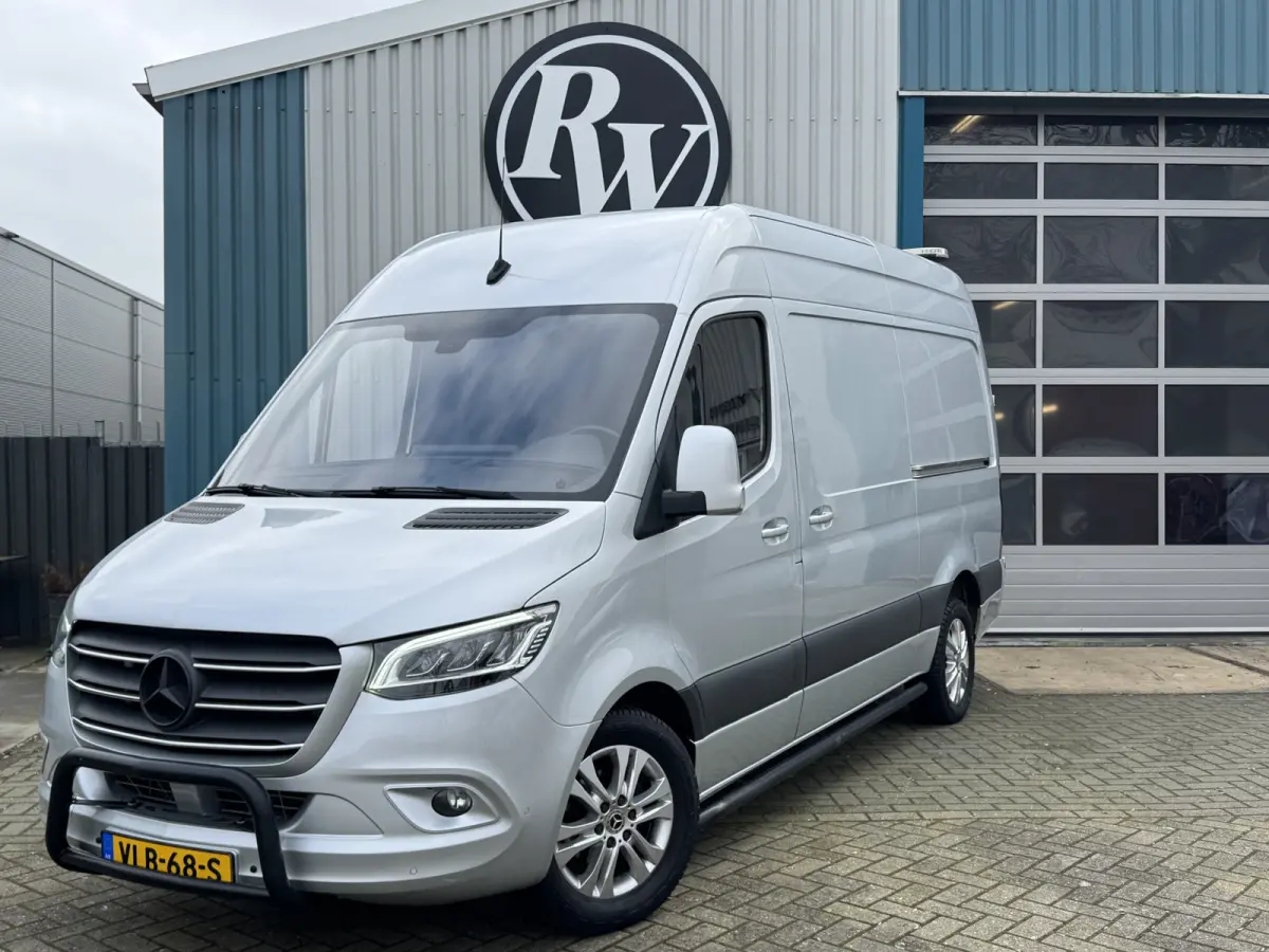 319 3.0 CDI L2H2 LED / D-schuifdeur / Navi / 6-Cilinder / Unieke inbouw / Camera / Carplay / DAB / En nog veel meer!