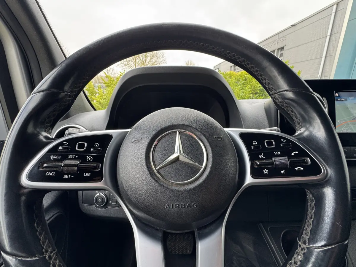 319 3.0 CDI L2H2 LED / D-schuifdeur / Navi / 6-Cilinder / Unieke inbouw / Camera / Carplay / DAB / En nog veel meer!