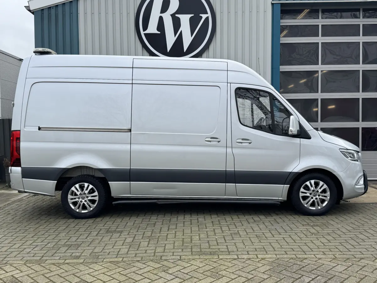 319 3.0 CDI L2H2 LED / D-schuifdeur / Navi / 6-Cilinder / Unieke inbouw / Camera / Carplay / DAB / En nog veel meer!