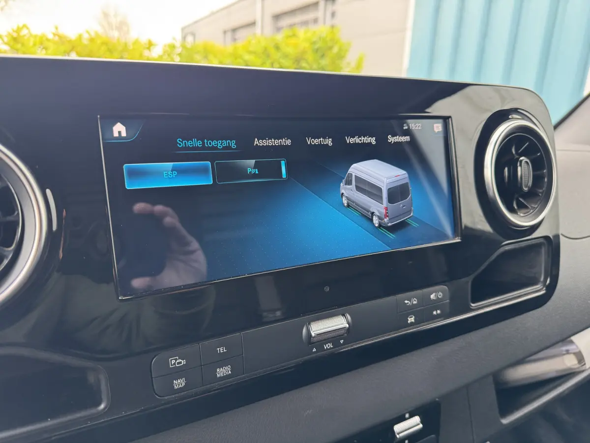 319 3.0 CDI L2H2 LED / D-schuifdeur / Navi / 6-Cilinder / Unieke inbouw / Camera / Carplay / DAB / En nog veel meer!