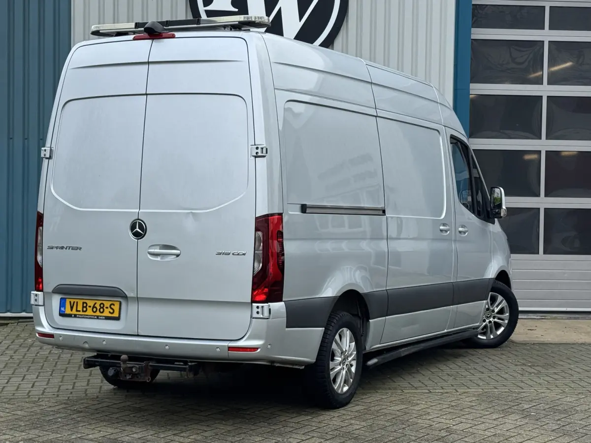 319 3.0 CDI L2H2 LED / D-schuifdeur / Navi / 6-Cilinder / Unieke inbouw / Camera / Carplay / DAB / En nog veel meer!