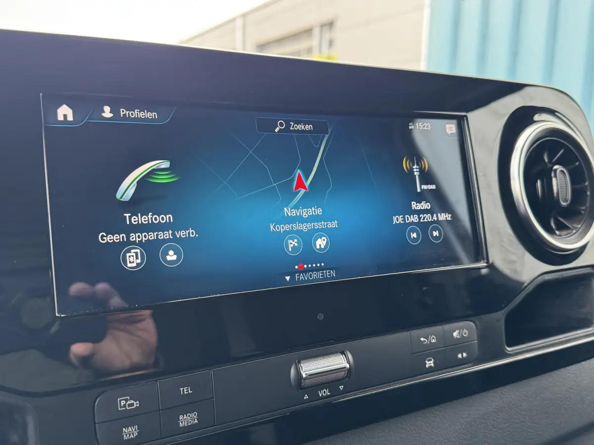 319 3.0 CDI L2H2 LED / D-schuifdeur / Navi / 6-Cilinder / Unieke inbouw / Camera / Carplay / DAB / En nog veel meer!