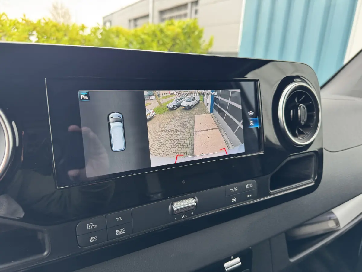 319 3.0 CDI L2H2 LED / D-schuifdeur / Navi / 6-Cilinder / Unieke inbouw / Camera / Carplay / DAB / En nog veel meer!