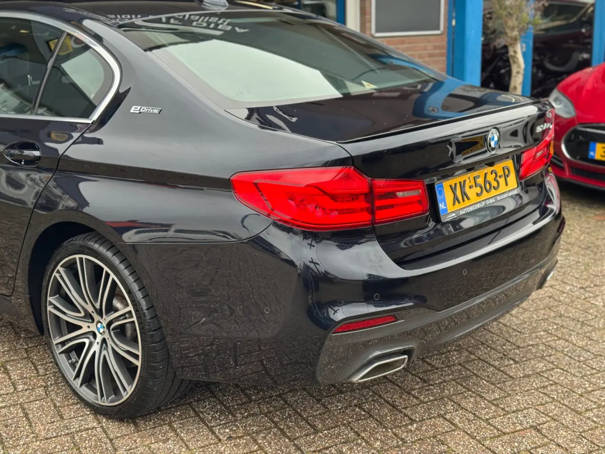 530e M-Pakket 2019 NAVI LEDER CAMERA LM NAP!