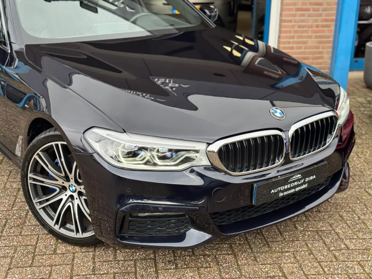 530e M-Pakket 2019 NAVI LEDER CAMERA LM NAP!