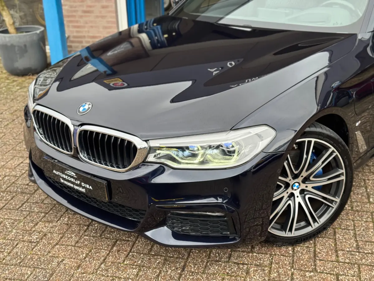 530e M-Pakket 2019 NAVI LEDER CAMERA LM NAP!