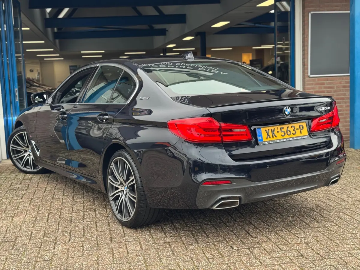 530e M-Pakket 2019 NAVI LEDER CAMERA LM NAP!