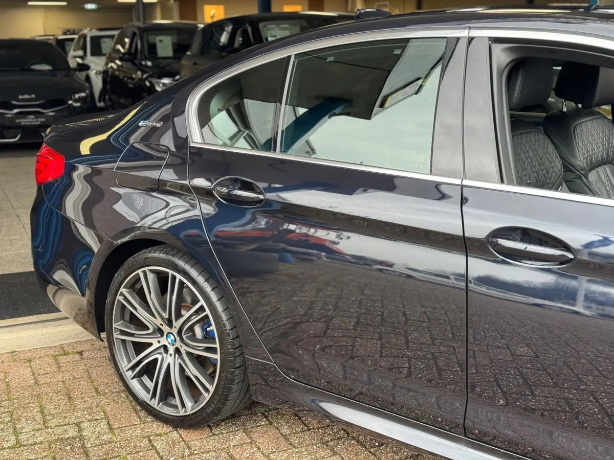 530e M-Pakket 2019 NAVI LEDER CAMERA LM NAP!