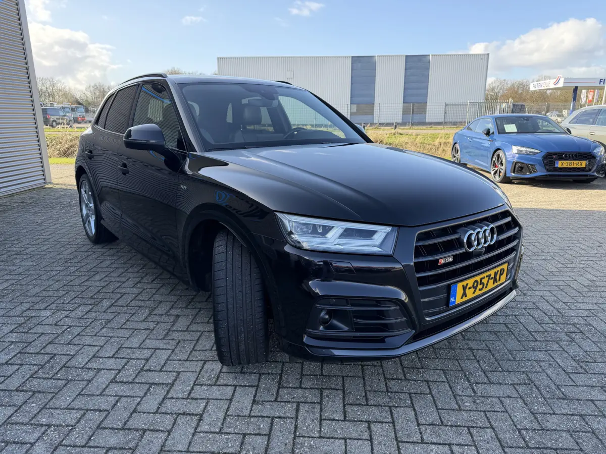 3.0 TFSI SQ5 quattro Pro Line Plus ACC Magnetic Ride Keyless Entry Carplay 360 Camera Carplay Standkachel 21 Inch LMV Carbon sierlijsten Matrix Led
