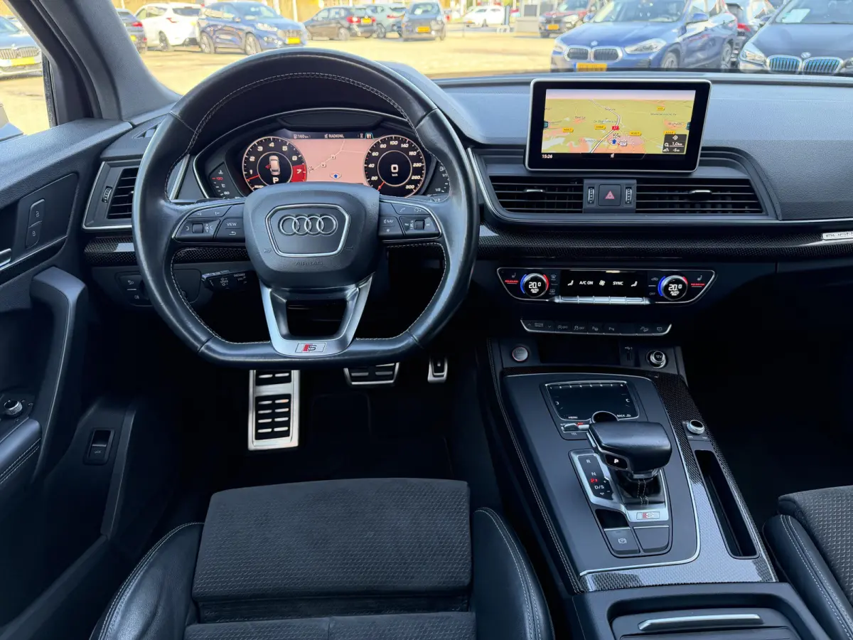 3.0 TFSI SQ5 quattro Pro Line Plus ACC Magnetic Ride Keyless Entry Carplay 360 Camera Carplay Standkachel 21 Inch LMV Carbon sierlijsten Matrix Led