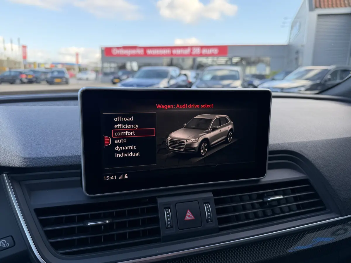 3.0 TFSI SQ5 quattro Pro Line Plus ACC Magnetic Ride Keyless Entry Carplay 360 Camera Carplay Standkachel 21 Inch LMV Carbon sierlijsten Matrix Led