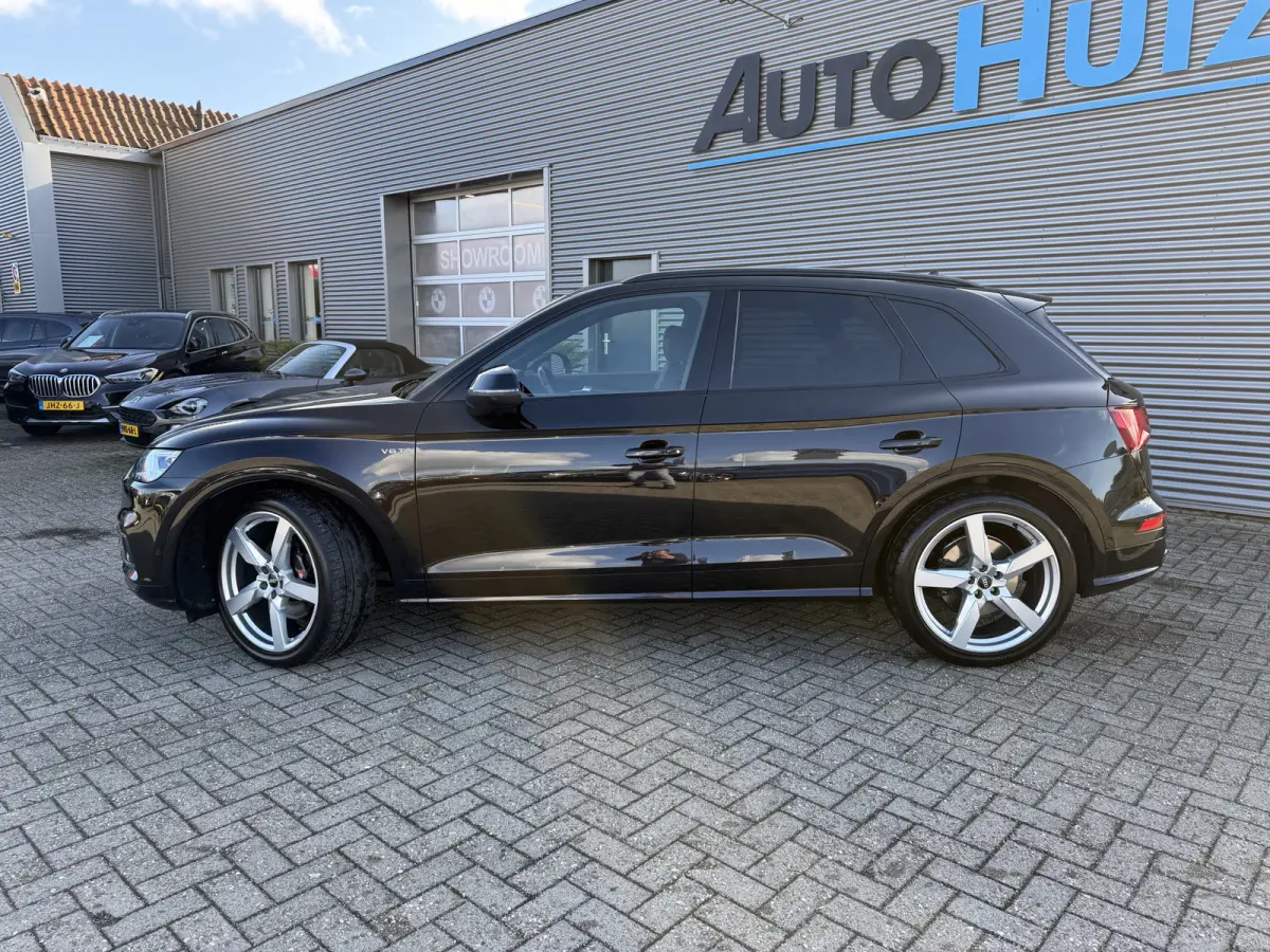 3.0 TFSI SQ5 quattro Pro Line Plus ACC Magnetic Ride Keyless Entry Carplay 360 Camera Carplay Standkachel 21 Inch LMV Carbon sierlijsten Matrix Led
