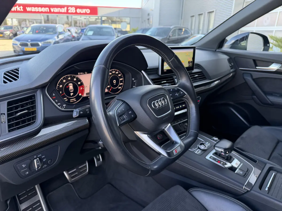 3.0 TFSI SQ5 quattro Pro Line Plus ACC Magnetic Ride Keyless Entry Carplay 360 Camera Carplay Standkachel 21 Inch LMV Carbon sierlijsten Matrix Led