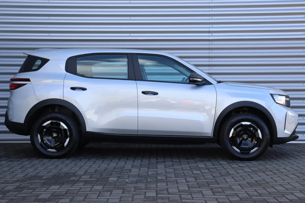 44KWH 113PK EDITION AUTOMAAT / AIRCO / LED / PDC / BLUETOOTH / CRUISECONTROL / 1E EIGENAAR / NIEUWSTAAT !!