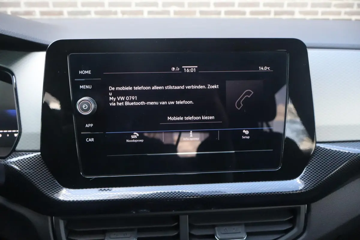 1.0 TSI 115pk Life Edition | Achteruitrijcamera | Navigatie | App Connect