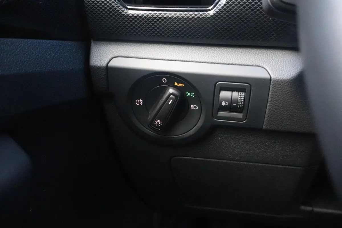 1.0 TSI 115pk Life Edition | Achteruitrijcamera | Navigatie | App Connect