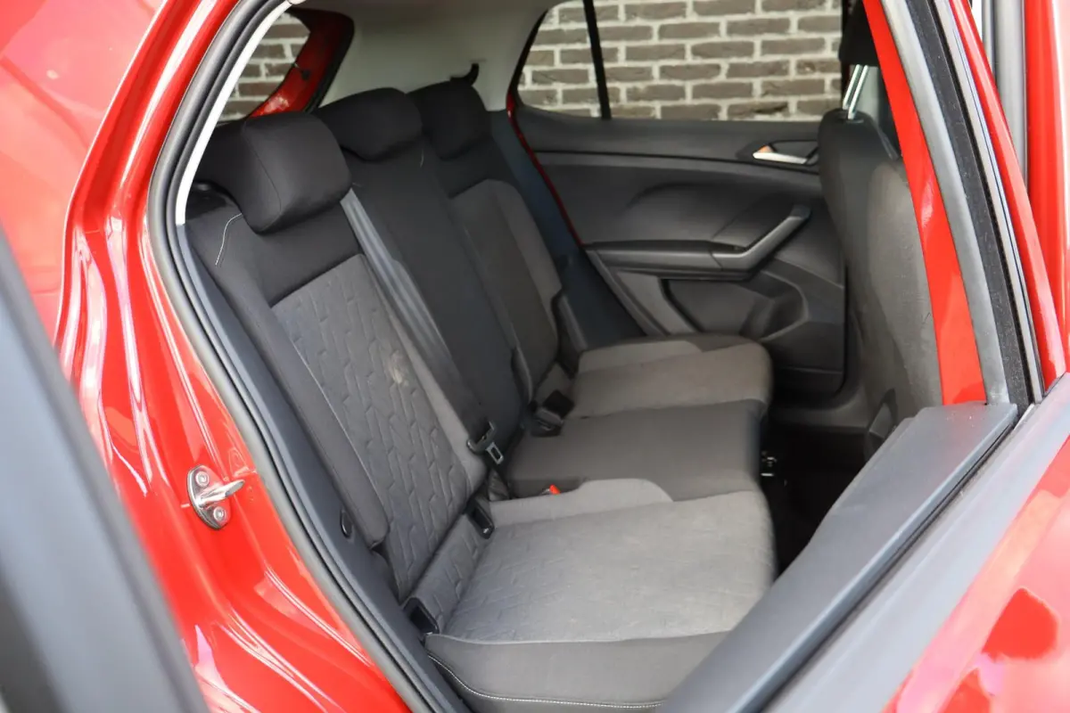 1.0 TSI 115pk Life Edition | Achteruitrijcamera | Navigatie | App Connect