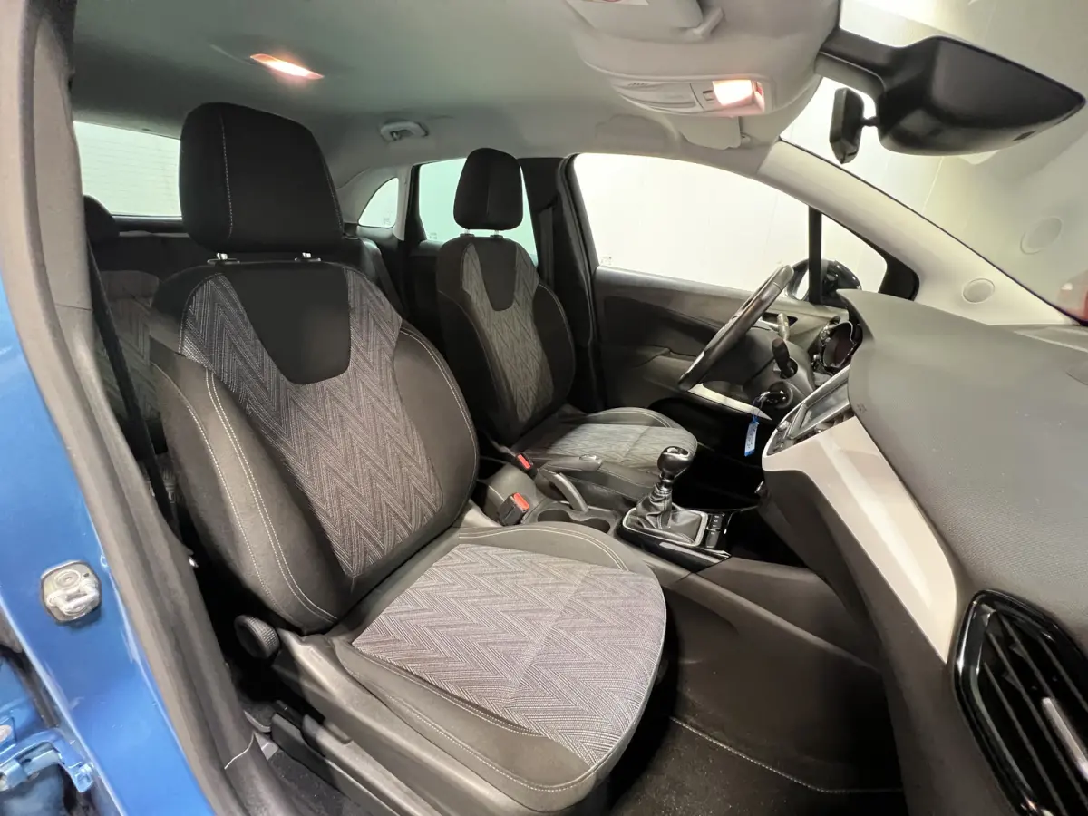 1.2 Turbo Edition 2020 | Dealer Onderhouden | Android Auto/Apple Carplay | LM Velgen 16" | Cruise Control | LED Koplampen | Airco |